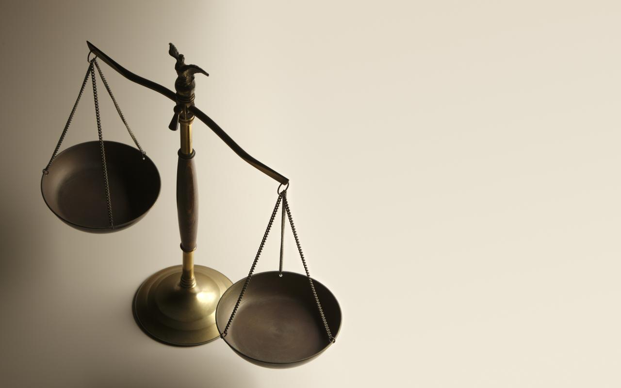 Judicial Scale 