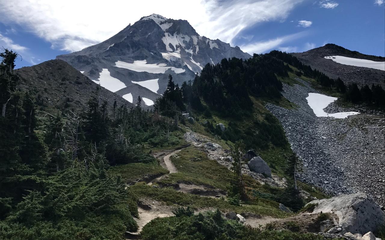 The view along McNeil Point Trail in Mt. Hood National Forest and Candy’s favorite Oregon mountain hike.