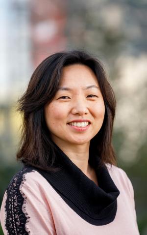 Mijounga Chang, Philanthropy Northwest Momentum Fellow: Data